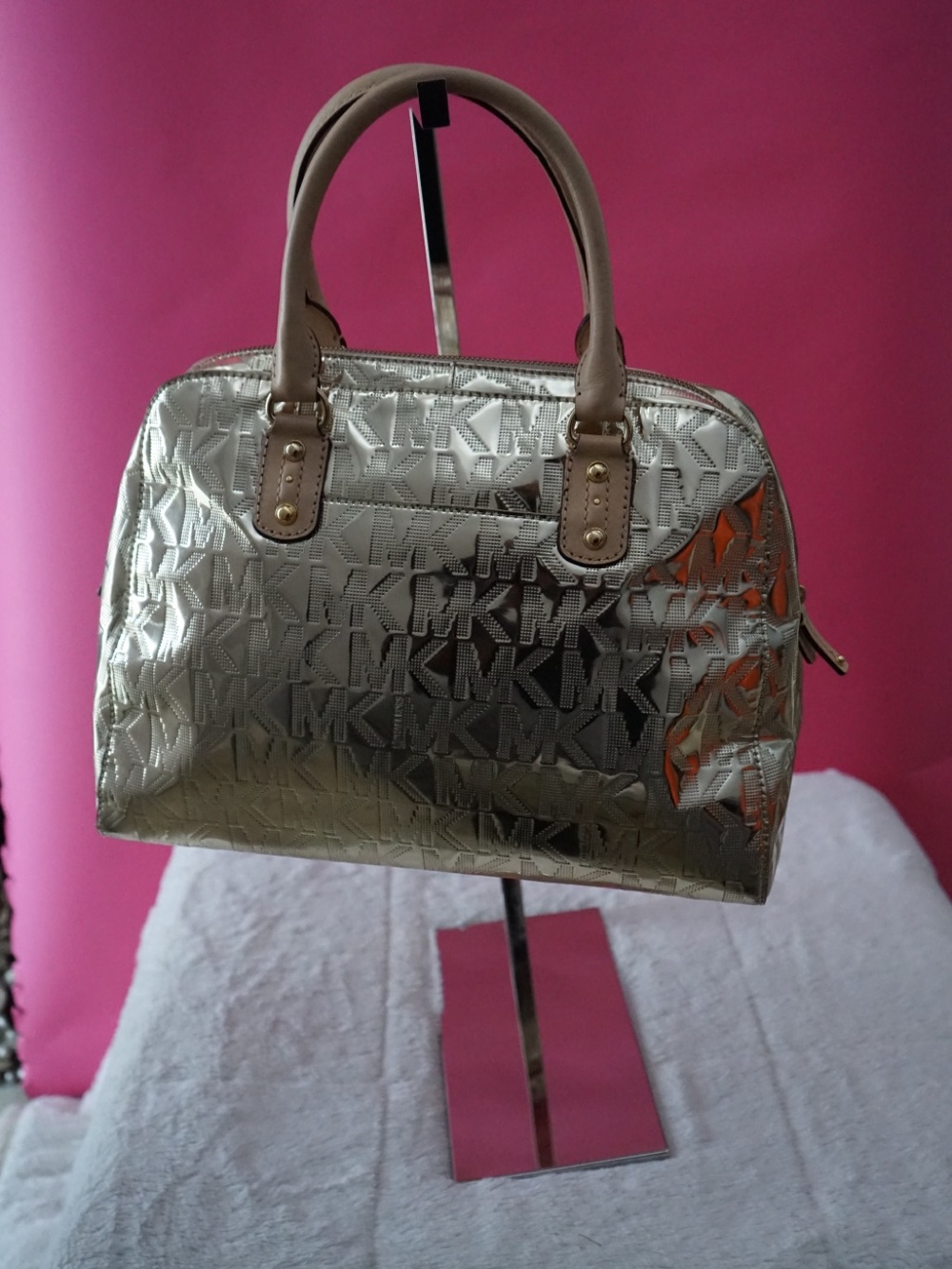 🔥Price Drop🔥Michael Kors Metallic Gold MK Monogram Dome Satchel Handbag Top Zip